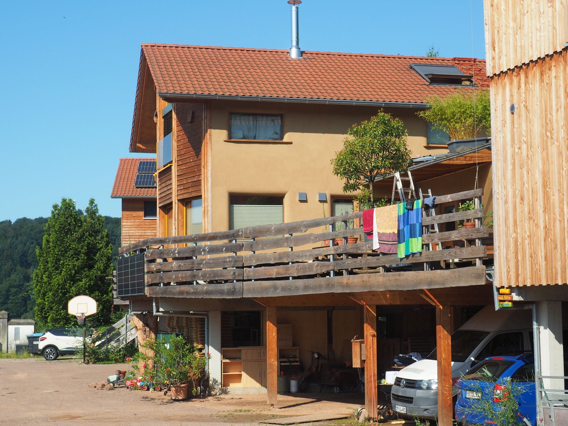 Außenwand in Lehm ©Baugemeinschaft Mühlebächle